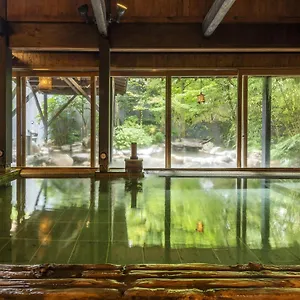 箱根強羅温泉 季の湯 雪月花 日本
